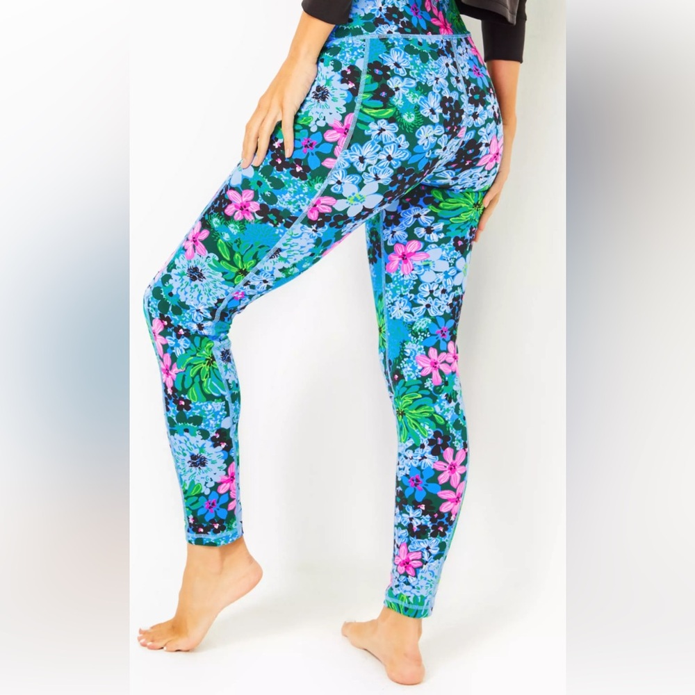 Lilly Pulitzer SMALL Multi Soiree All Day WEEKENDER LEGGINGS 26” High Rise